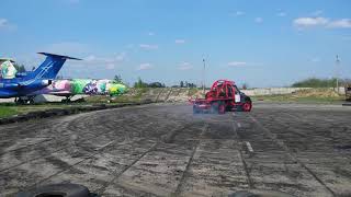 Rally Gaz-51 rallytruck do some tricks and burnout-RUSSIAN MONSTER TRUCK - GAZ 51 \