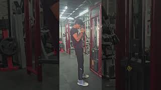 Biceps hammer curl workout 👍💪#workout #samkonstas #jaspritbumrah #bgt #trending #india