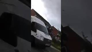 This happened in Croxteth in Liverpool. Scouser dr×g deaIer rams car into house over g×ng feud 2021
