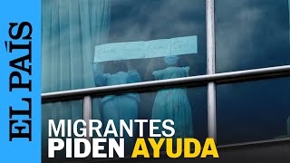 MIGRANTES en PANAMÁ piden ayuda desde el hotel Decápolis | EL PAÍS