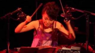 Weiwei`s Concert - BeautifulAfrica (美しいアフリカ） played by Yang-Qin (揚琴）