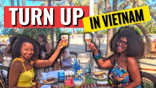 My Lifestyle in Da Nang Vietnam 2021 as a Digital nomad, Dancing salsa & Beach buffet Vlog