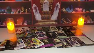 LEO THIS PERSON IS OBSESSED WITH U~WANTING TO FIX THIS LEO LOVE TAROT READING