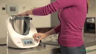 Thermomix Singapore - TM5 Blending