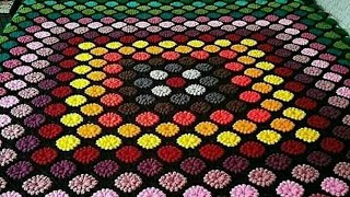 مفرش سرير/ بطانية بيبى بوحده مربعه بالكروشيه Crochet square to make a baby blanket/crochet bedspread