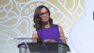 Elizabeth Vargas shares personal struggles at Tapestry