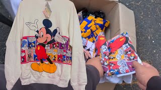 VINTAGE DISNEY MICKEY HAUL @ ALOHA STADIUM SWAPMEET ( Thrifting and Selling Vintage in Hawaii )