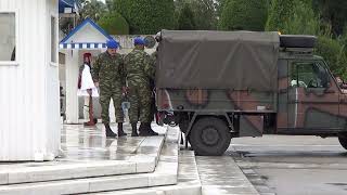 Evzones Greek Presidential Guard ( Τomb of Unknown Soldier ) Monument in Athens (25-12-2024)