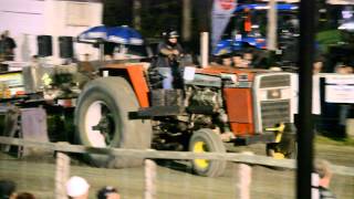 MF 2805 V8 Perkins pulling St-Bernard 2015 part2/2 Master of Puppets