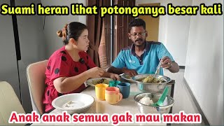 Makan siang bersama suami..Hanya berdua saja