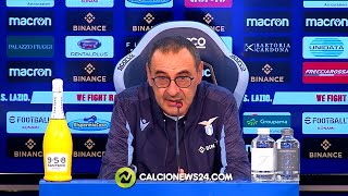 Conferenza Sarri pre Lazio-Milan: “Settimana difficilissima. Nel calcio i contratti non servono”
