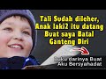 Anak itu menekan bel berkali2, dia memberi buku yg buat aku batal bun-nuh diri, aku pun bersyahadat