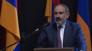 ՈՒՂԻՂ․ ՆԻԿՈԼ ՓԱՇԻՆՅԱՆԸ ԱՐԱՐԱՏԻ ՄԱՐԶԻ ԱՐՏԱՇԱՏ ՔԱՂԱՔՈՒՄ ՀԱՆԴԻՊՈՒՄ Է ՔՊ ՀԱՄԱԿԻՐՆԵՐԻ ՀԵՏ