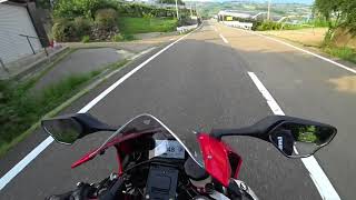 CBR1000RRspとフルーツライン1