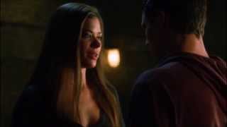 The Tomorrow People: Stephen and Cara 1x06 kisses