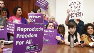 USA, dilaga la protesta in difesa dell'aborto. Biden: "Decisione devastante"
