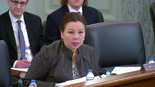 Aviation Safety Chair Duckworth Questions Witnesses on Updating Aging Air Traffic Control Equipment