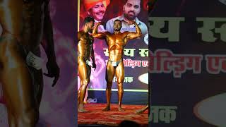 अपनी बराबरी किसी से नहीं  करते हम जैसे भी है लाजवाब है ! #viral #youtube #reels #trending #fitness