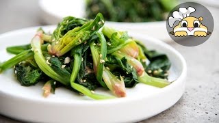 Korean Side Dish: Spinach Side Dish Recipe (Sigeumchinamul:시금치나물)