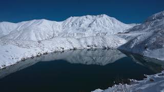 雪化粧の立山連峰と室堂平（2023年10月22日撮影）