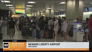 Long lines already this morning at Newark Airport