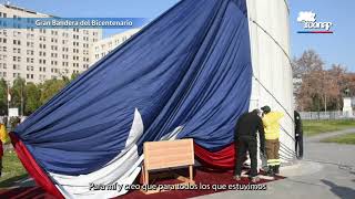 Ceremonia de izamiento de la Gran Bandera del Bicentenario