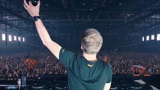 A State Of Trance Year Mix 2018 [OUT NOW] (Mixed by Armin van Buuren)