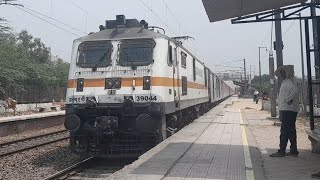 [IRFCA] LKO AC Running 3 HRS Late || 39044 WAP7 ||