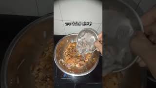 आंबा घालून केलेली कोळंबी च आंबट तिखट कालवण#cooking #food #shorts