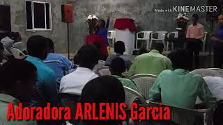 ARLENIS garcia en la confraternidad de jóvenes Unidos por la verdad