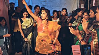 lazayi kahe | Lal Ghaghra group dance| Pawan Singh | wedding dance | Bhojpuri dance 2023