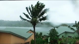 Vanuatu'da şiddetli fırtına alarmı