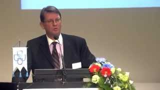 Kansanvallan riemujuhlat! -seminaari 2003 - Raimo Väyrynen