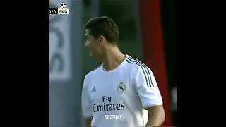 Ronaldo തന്റെ ആരാധകെന്റെ കയി ഒടിച്ചപ്പോൾ 🤯#shortvideo #viral #viral #shorts #youtubeshorts #short