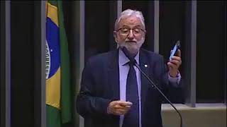 Deputado Ivan Valente detona Eduardo Bolsonaro