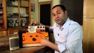 Using a signal generator to illustrate waves and sound