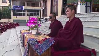 ཕྱི་ལོ་༢༠༢༢ལོར་སེ་ར་ཐེག་ཆེན་གླིང་དུ་འཇང་དགུན་ཆོས་འབྲས་རྟགས་ཀྱི་དམ་བཅའ་འཇོག་སྐབས་ཀྱི་བརྙན་ཐུང།