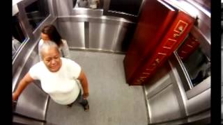 Scariest Prank Ever - Coffin in elevator ! [Silvio Santos TV Program Brazil 2012]