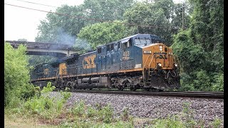 CSX F723 \u0026 F720 Meet in the Rain [1080p60]