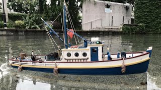 Model fishing boat NAXOS 1:20 scale