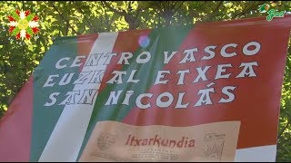 Iruñeko ferietan (Oskorri) Euskal astea 2017 Argentinan