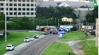 Mobile Fire Rescue: Major crash involving overturned tractor trailer, victims possibly trapped