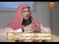 Making colective dua at a burial