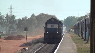 SOLID CHUGGING \u0026 HONKING BY 12052 MADGAON JANSHATABDI EXPRESS AT KARMALI, GOA, KONKAN RAILWAY