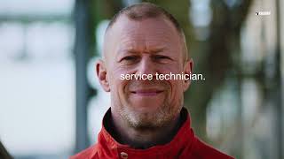 Keep moving with a caring Kalmar service technician