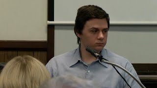 Man accused of killing brother, grandma with hammer takes stand for day four of his trial