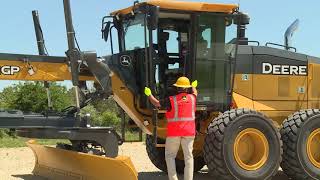 John Deere Motor Grader Safety Tips