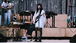 Clairo - Bags (Live at Lollapalooza Chicago 2025)