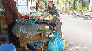 ទិដ្ឋភាពជុំវិញកន្លែងតូបលក់បន្លែរបស់ខ្ញុំ | View around my vegetable stall | P55 shv