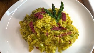 Risotto d'oro: asparagi, zafferano e rustico vegano Cookeo